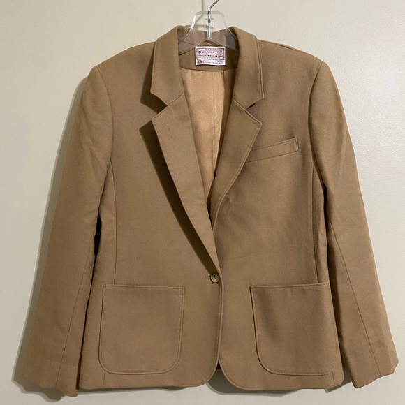 Pendleton Jackets & Blazers - Pendleton tan virgin wool blazer petite small
